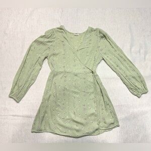 Billabong Women Lotta Love Green Long Sleeve Wrap Dress Medium Flowy Summer Beac